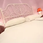 Viola Apartment