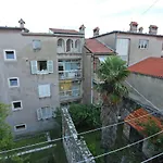 Viola Apartment